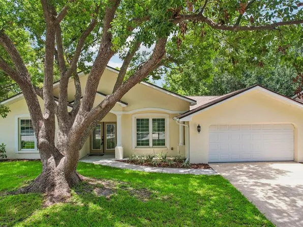 818 Village Way, Palm Harbor, FL 34683