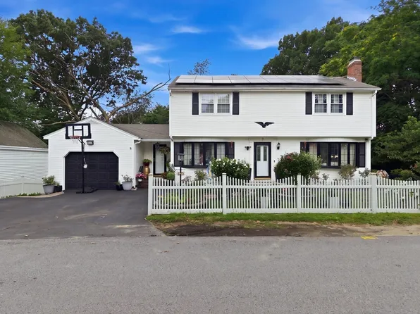 3 Henry Ave, Methuen, MA 01844