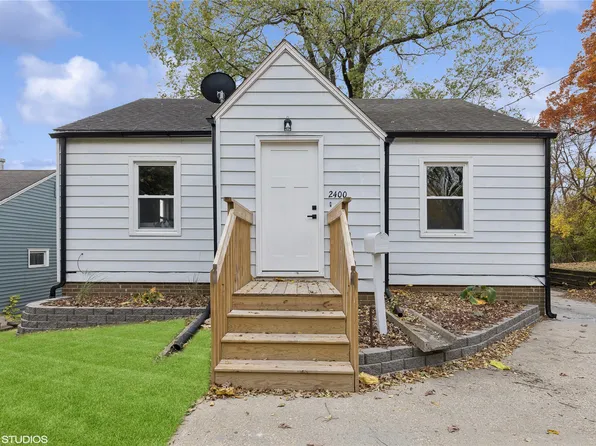 2400 Prospect Rd, Des Moines, IA 50310