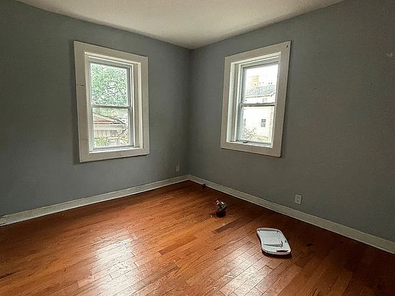 2nd image of 132 N Grove St #6C