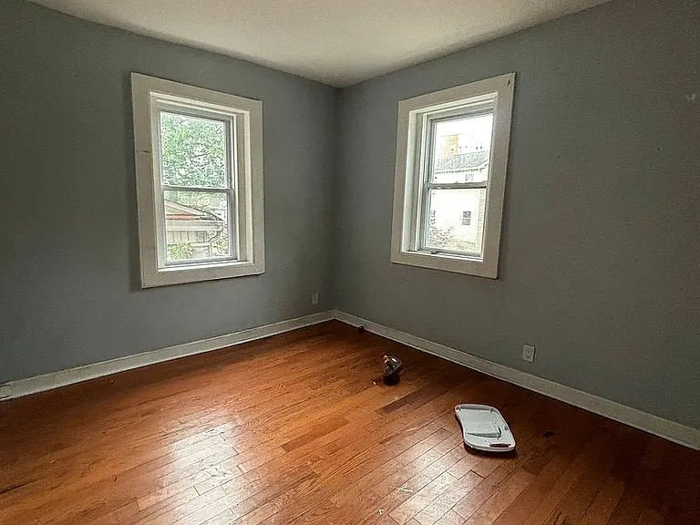 132 N Grove St #6C — Photo 2