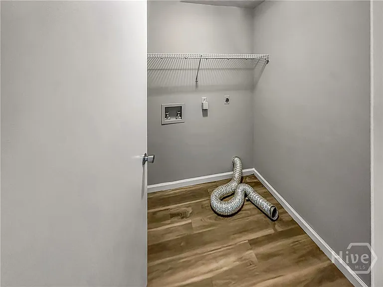 254 Bordeaux Ln — Photo 25