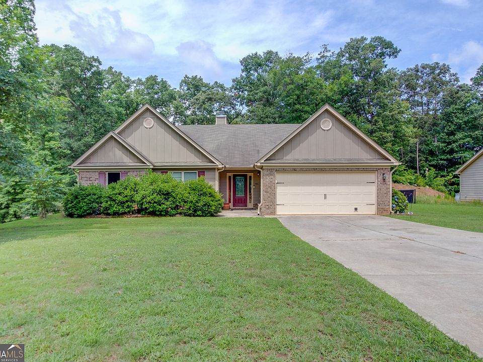 1st image of 154 Rolling Oaks Ln