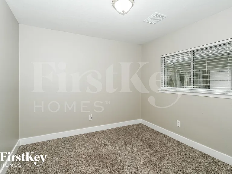 19943 Crested Hill Ln — Photo 16