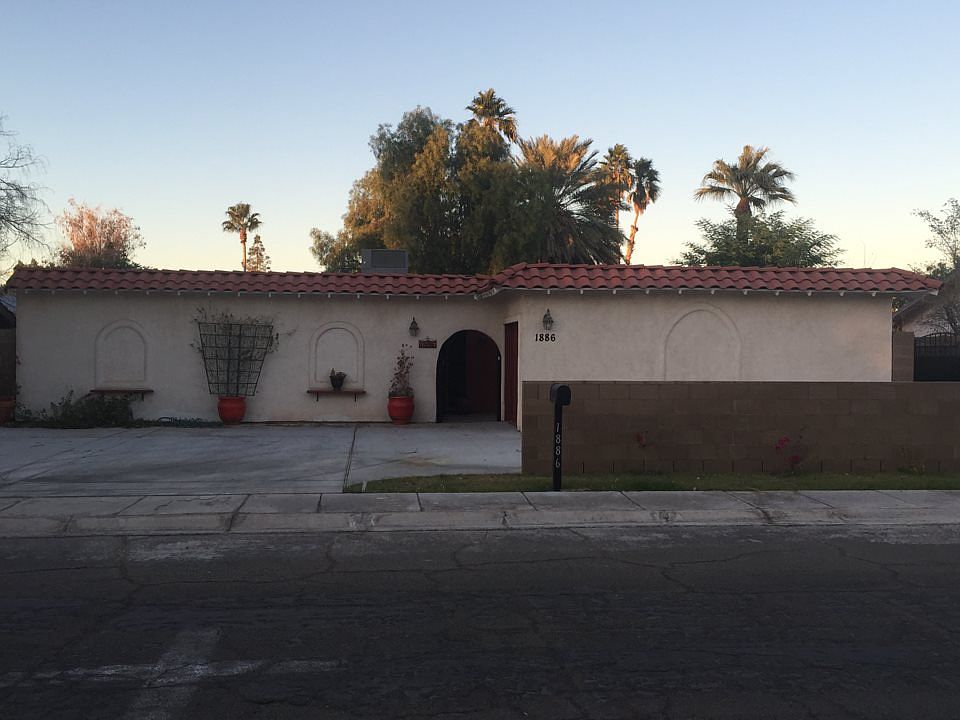 1st image of 1886 E San Gabriel Dr