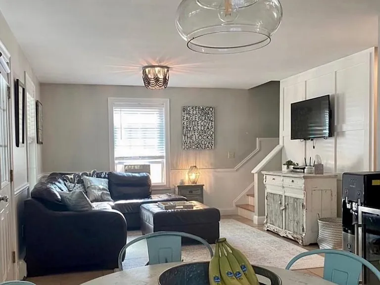 4 Joy Ln — Photo 11