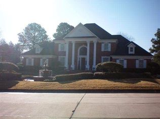 2801 Stonegate Dr, Texarkana, TX 75503