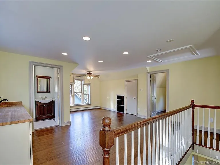 186 Raymond Rd — Photo 18
