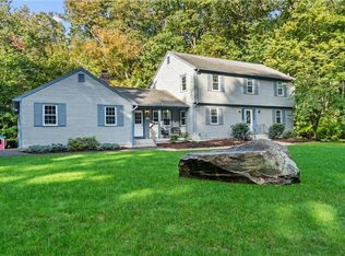 305 Spring Valley Dr, East Greenwich, RI 02818