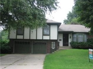 12726 Overhill Ave, Grandview, MO 64030