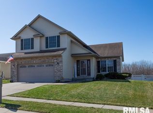 2631 W 54th St, Davenport, IA 52806