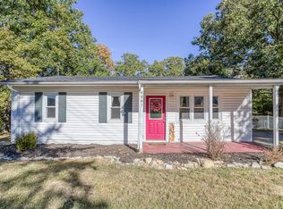 4661 Cedar Dr, Hillsboro, MO 63050