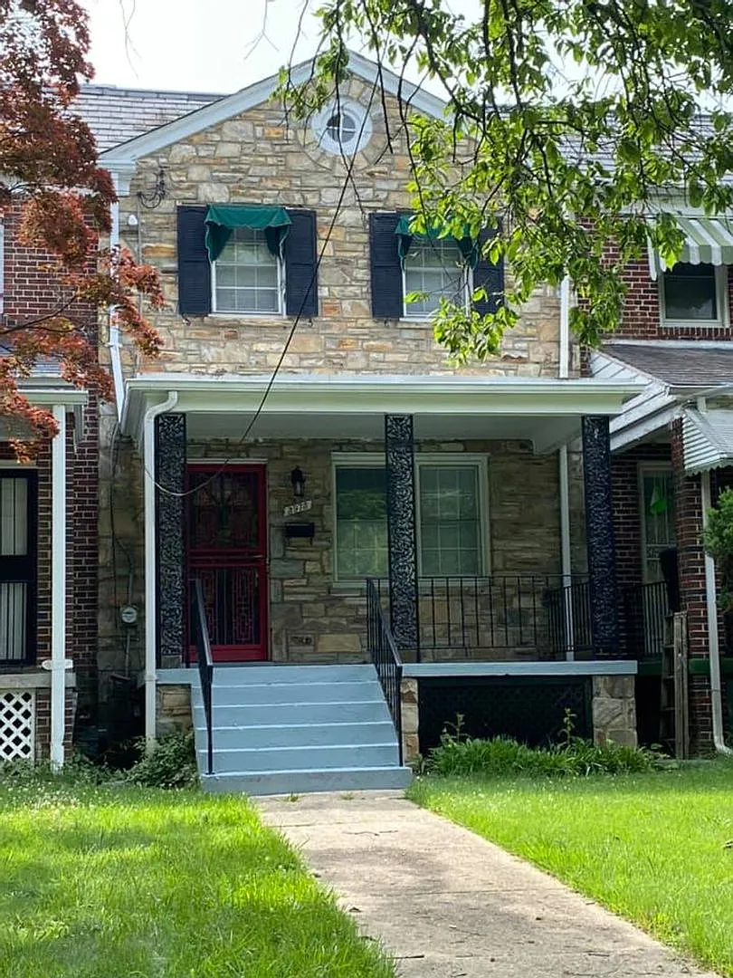 3975 Alabama Ave SE photo 1