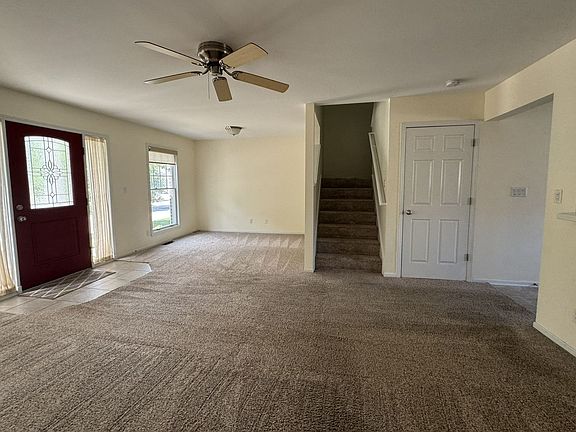 3rd image of 2723 Hampton St