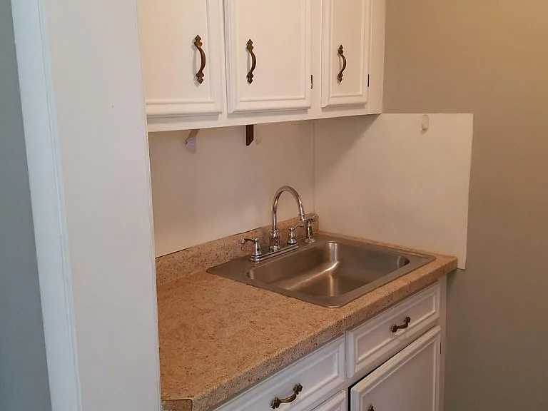 341 Park Ave #1 — Photo 8