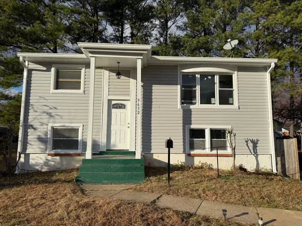 9652 Norfolk St, Manassas, VA 20109