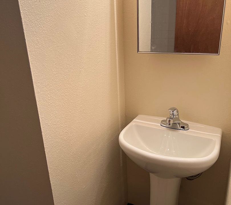 506 South D St Apartment Rentals Indianola, IA Zillow