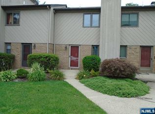 2163 Ellery Ave, Fort Lee, NJ 07024