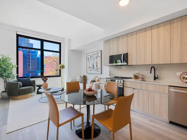 504 Sackett Street image 1 of 27