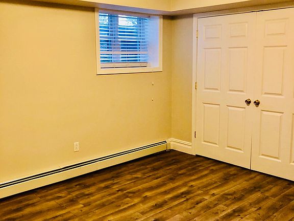 4th image of 25 Highview Pl #1