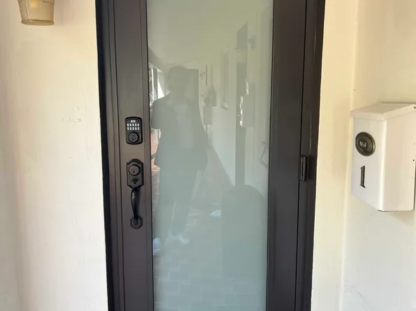 1301 NE 6th St APT 1, Fort Lauderdale, FL 33304