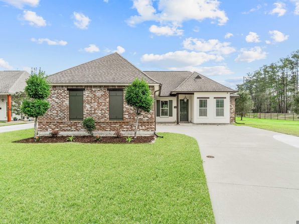 15937 Redstone Dr, Pride, LA 70770