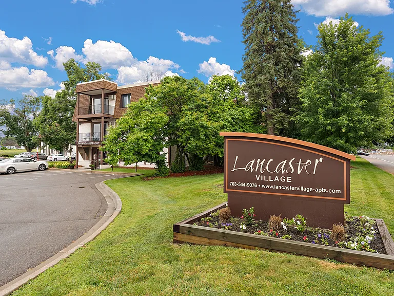 Lancaster Village Apartments — Photo 66