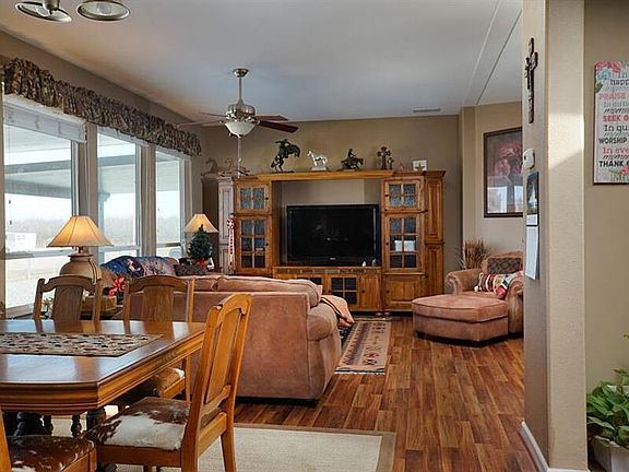 2nd image of 16484 Idaho Ave