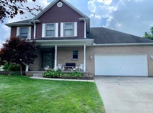 31 Jamestown Dr, Metamora, MI 48455