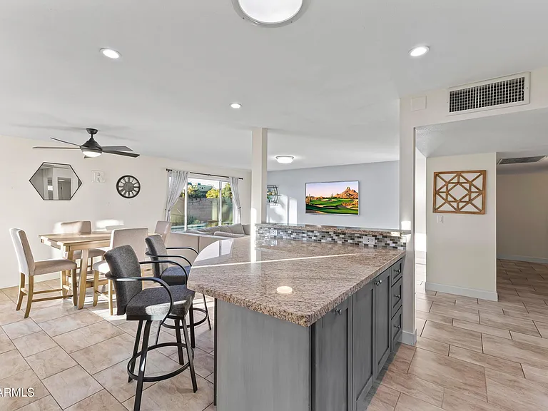 5245 E Acoma Dr — Photo 17