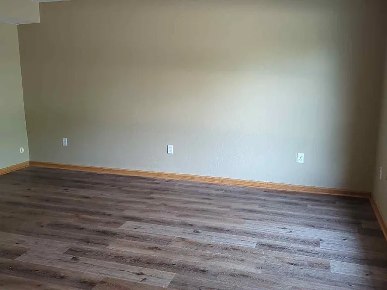 408 Ming St #D — Photo 6