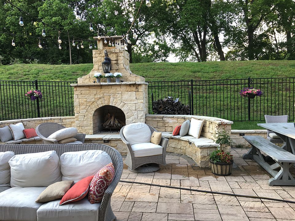 1st image of 550 Brixham Park Dr