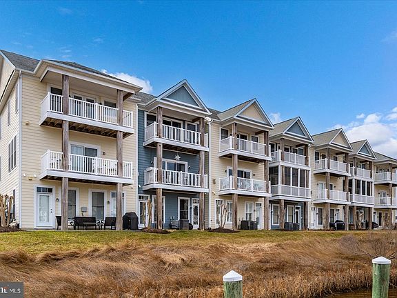 5th image of 11100 Crusader Ln Unit 106