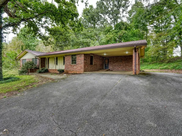 727 Bell Creek Rd, Hiawassee, GA 30546