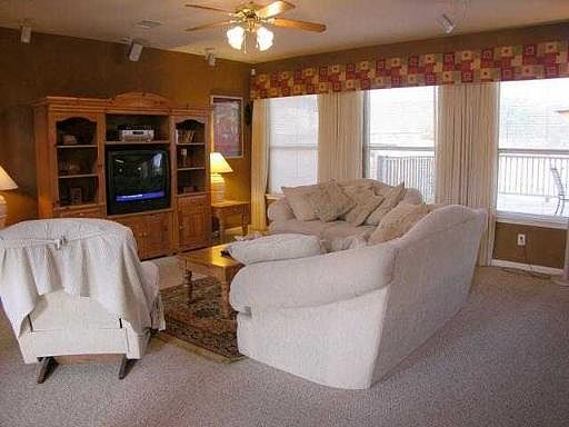 2nd image of 4022 TAVERN OAKS