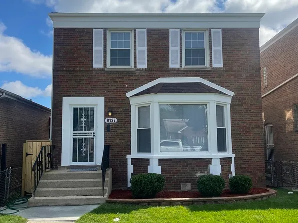 (undisclosed Address), Chicago, IL 60619