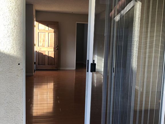 3rd image of 929 Benito Ave #A