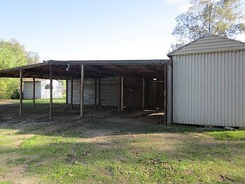 4th image of 25095 Capitola Ln