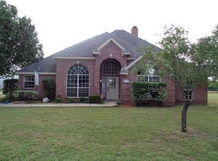 108 Elm St, Ravenna, TX 75476
