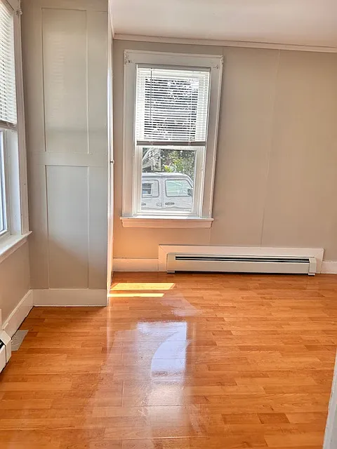 2 bed, $2,000 — Photo 2