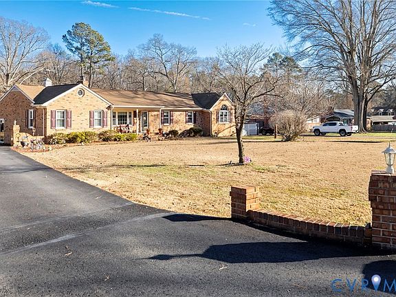 2nd image of 7705 Bluespruce Dr