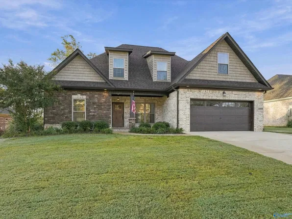 29222 Carnaby Ln, Toney, AL 35773
