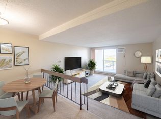 Shelard Manor, Winnipeg, MB R2P 0W7