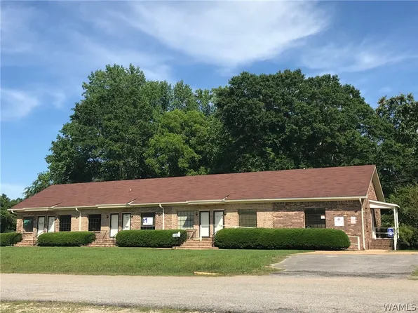 1600 Temple Ave N, Fayette, AL 35555