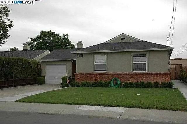 15850 Paseo Largavista photo 1