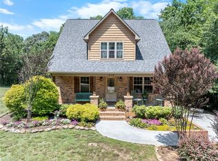 319 Ebert Farm Rd, Lexington, NC 27295