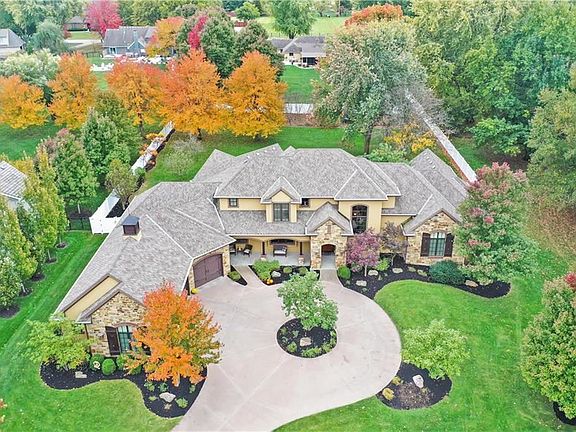 2nd image of 3905 W 140th Dr