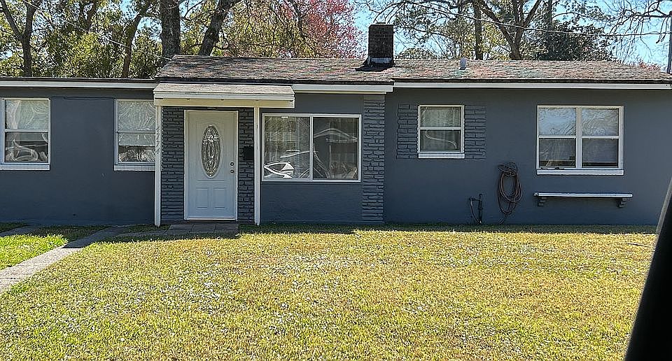 1st image of 4774 Beverly Cir