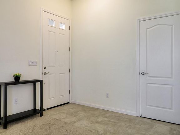 5th image of 1190 Black Forest Dr
