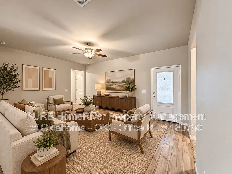 3 bed, 2.0 bath, 1152 sqft, $1,435 — Photo 2